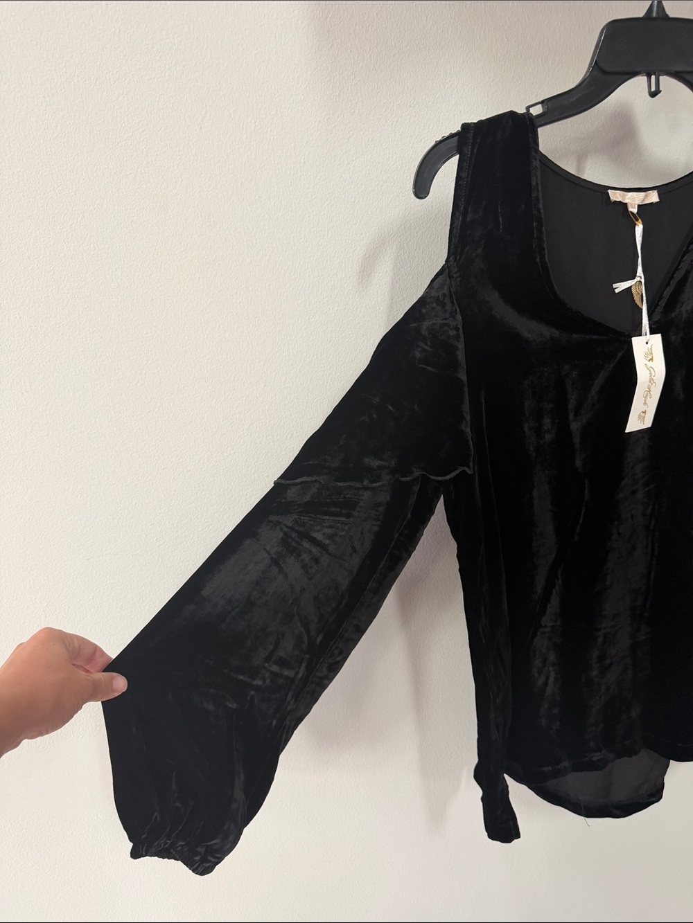 Gold Hawk Cold Shoulder Ruffled Top - Picture 3 of 4